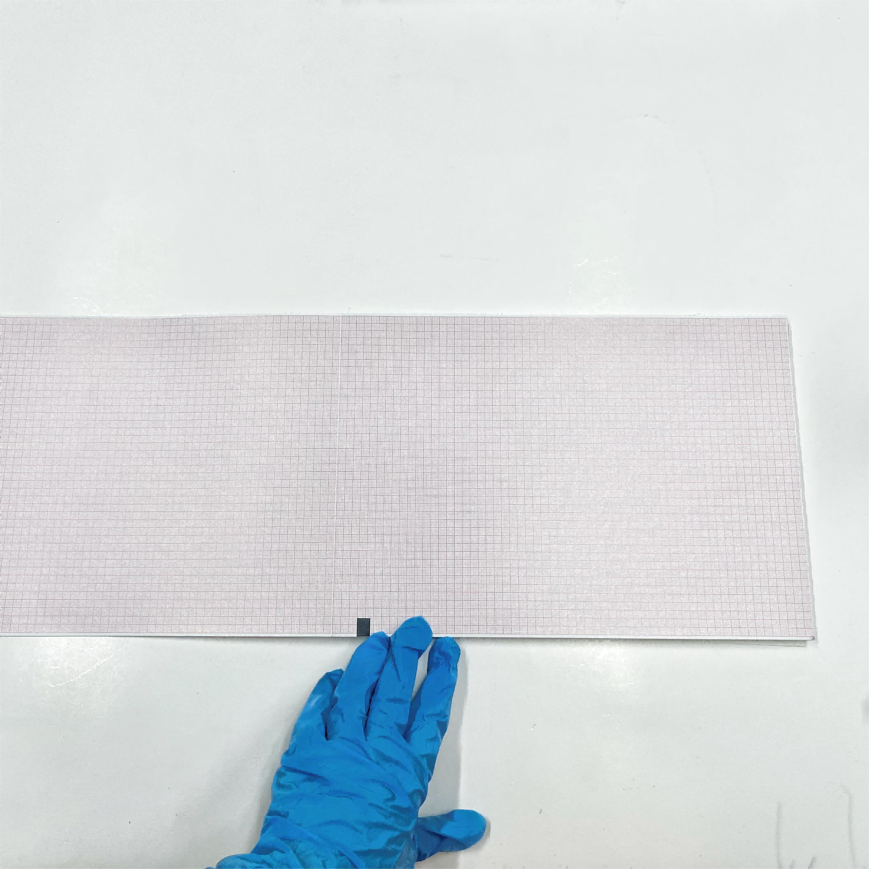 Hospital médico Doce canales ECG Papel 210 * 295 mm para NIHON KODEN 9320K 9522C