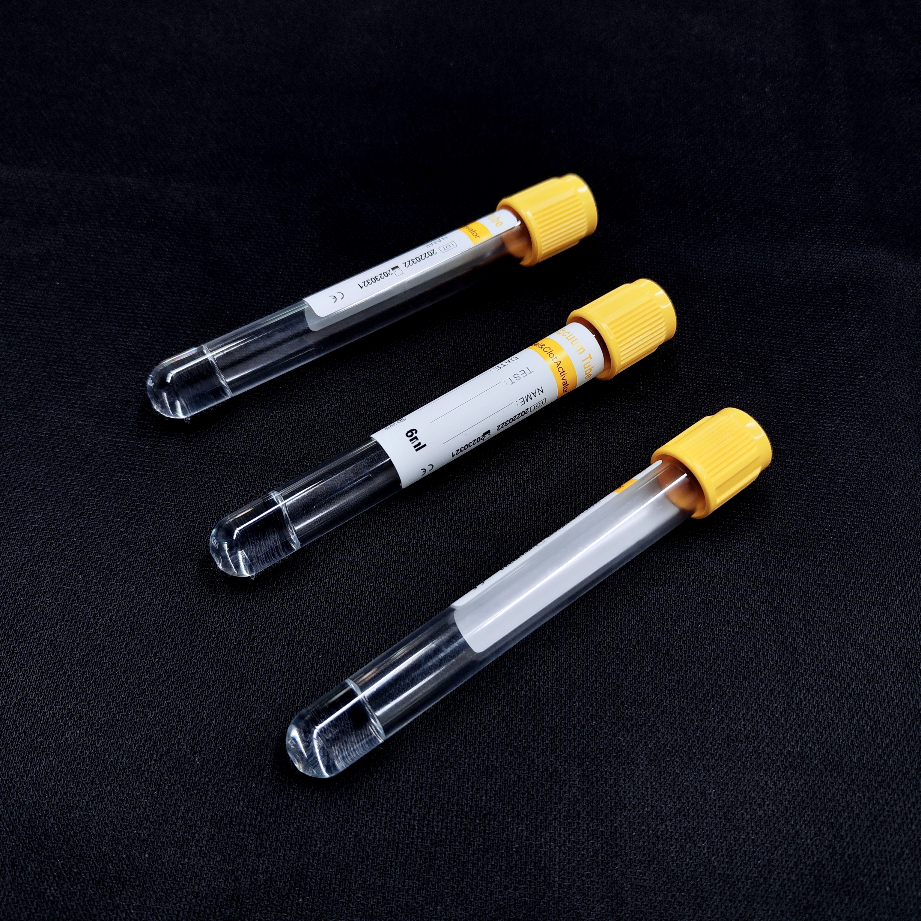 Tubo de vacío de sangre activador de coágulos de gel amarillo