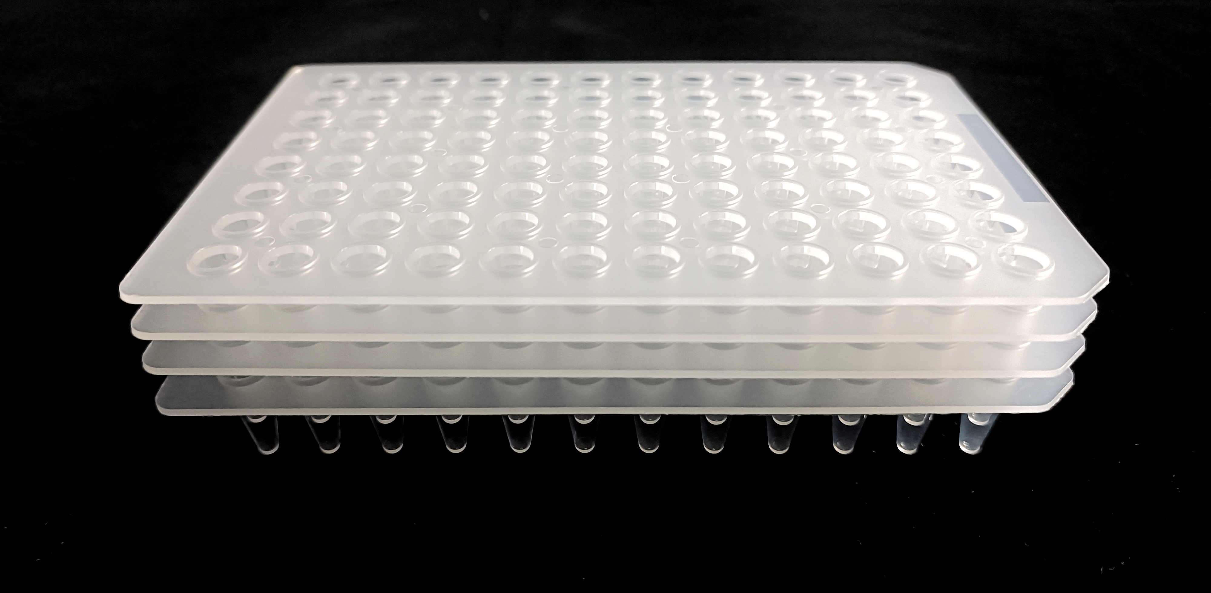 Placa PCR transparente de 96 pocillos sin marca 802014