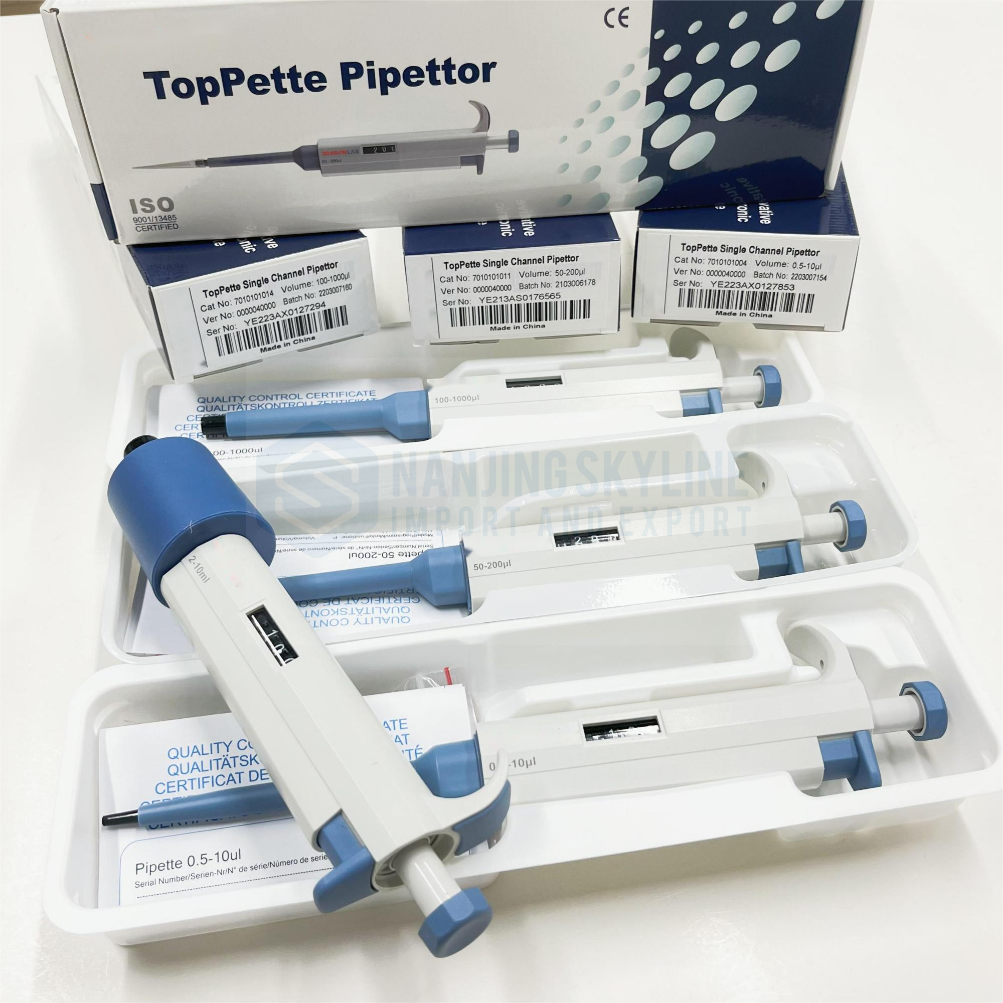 Manual de laboratorio Pipeta TopPette de volumen ajustable mecánicamente de un solo canal